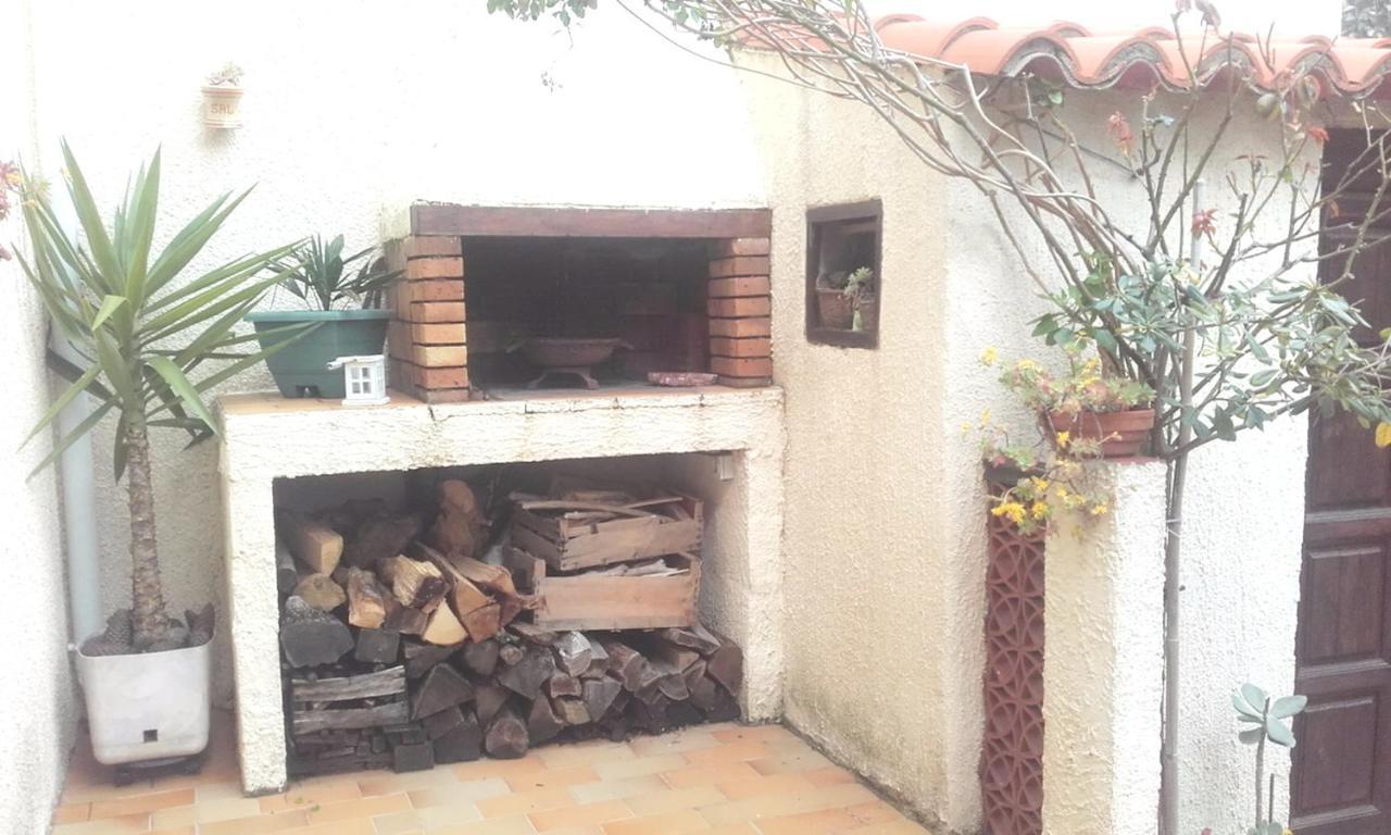 Maison Charmante A Sainte-Marie Avec Grand Jardin Exteriör bild