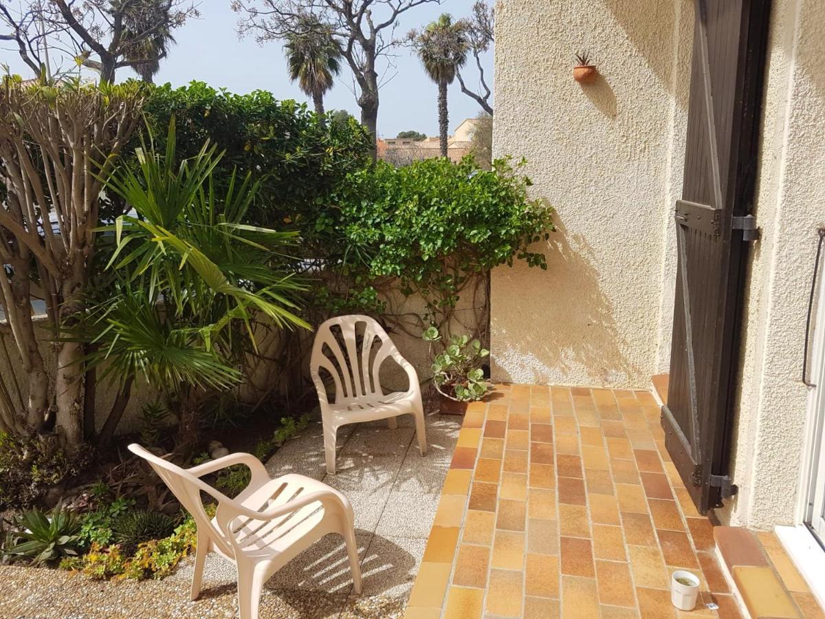 Maison Charmante A Sainte-Marie Avec Grand Jardin Exteriör bild