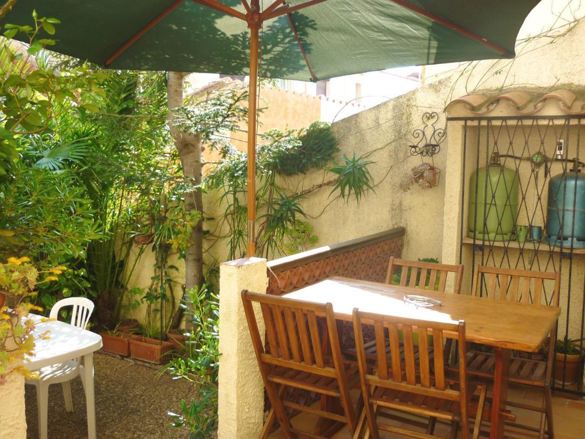 Maison Charmante A Sainte-Marie Avec Grand Jardin Exteriör bild